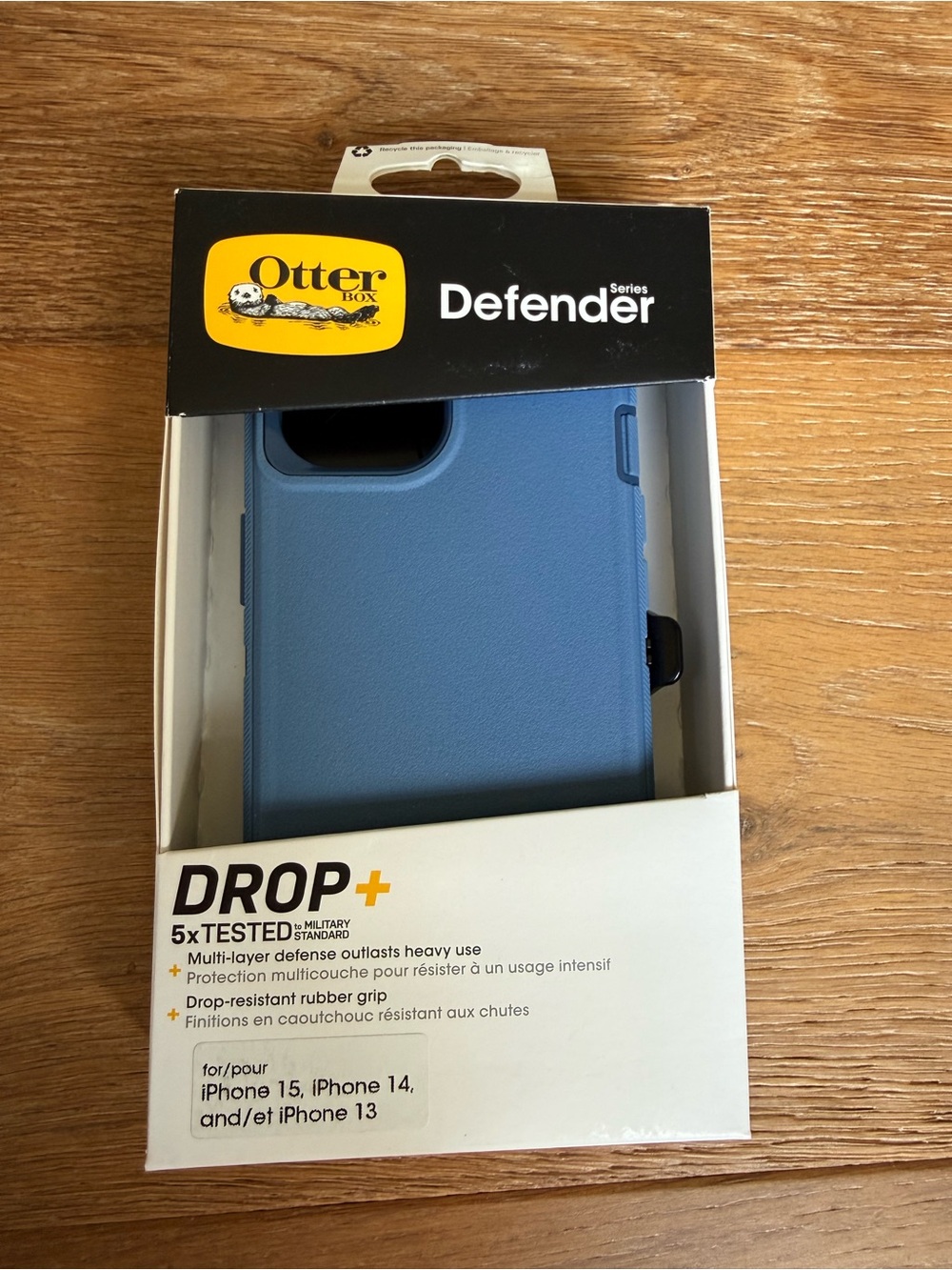 New OtterBox Defender Series iPhone 13, 14, 6.1” new 2023 Case -Baby Blue Jeans